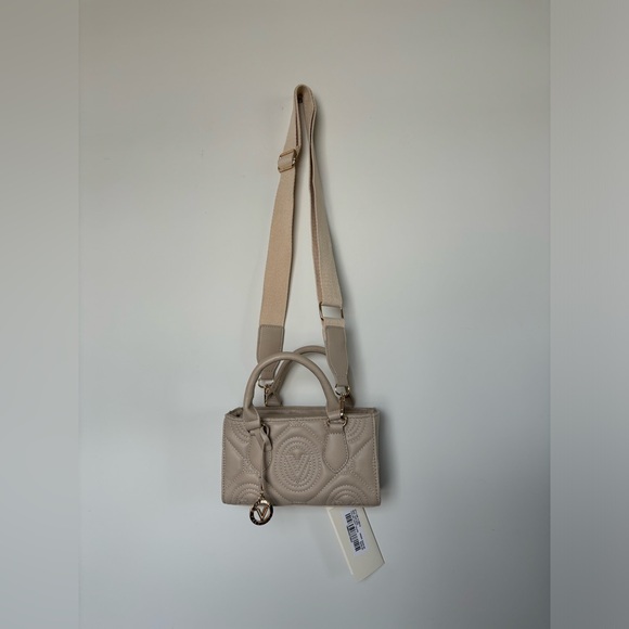 Valentino Orlandi Women's Quilted Crossbody Shoulder Hand Bag in Light Taupe NWT - Picture 3 of 12